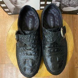 Men’s Black Leather Croc Print Buckle Moccasin